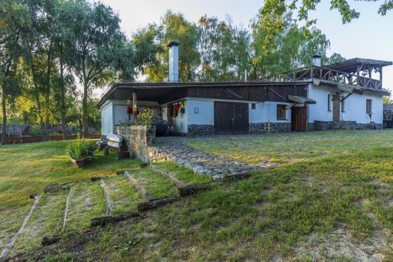 Гостинний Двір На Хуторі Хрещатик Khreshchatik Exterior foto
