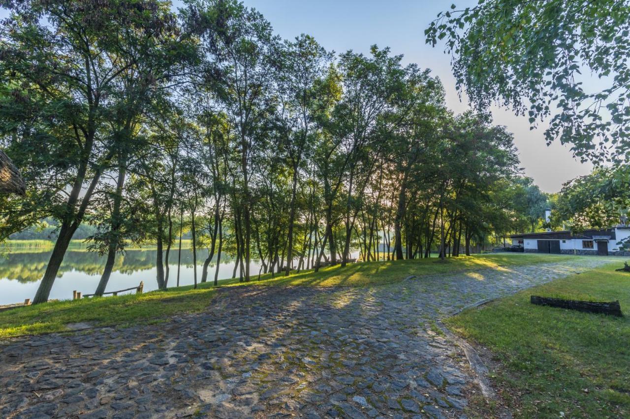 Гостинний Двір На Хуторі Хрещатик Khreshchatik Exterior foto