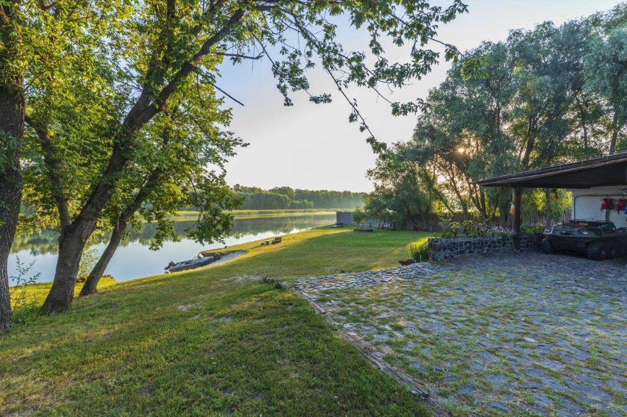 Гостинний Двір На Хуторі Хрещатик Khreshchatik Exterior foto